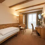 Braunbaer & Wengen