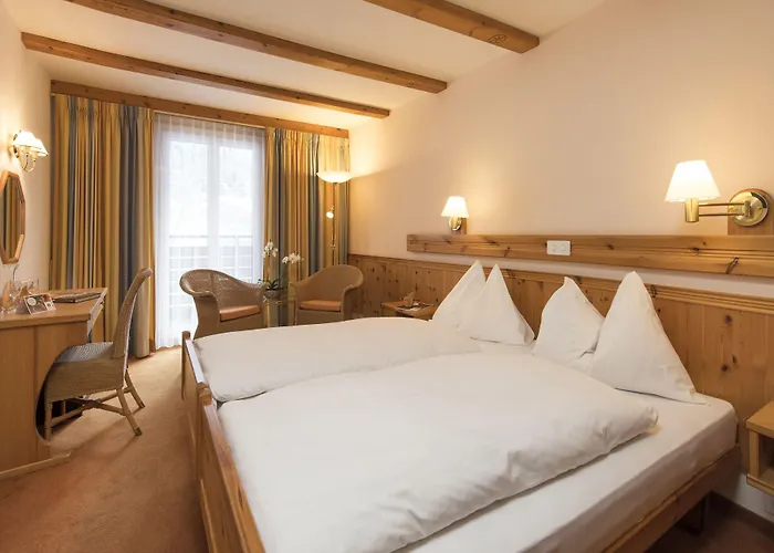 Hotel Braunbaer & 4*